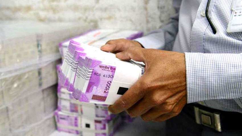 7th Pay Commission: खत्म होगा वेतन आयोग, नए फॉर्मूले से तैयार होगी कर्मचारियों की सैलरी