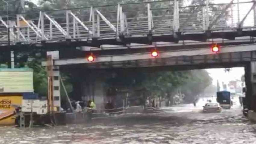 मौसम विभाग ने मुंबई में दिया हाई टाइड का अलर्ट, समुद्र से दूर रहने की दी चेतावनी  