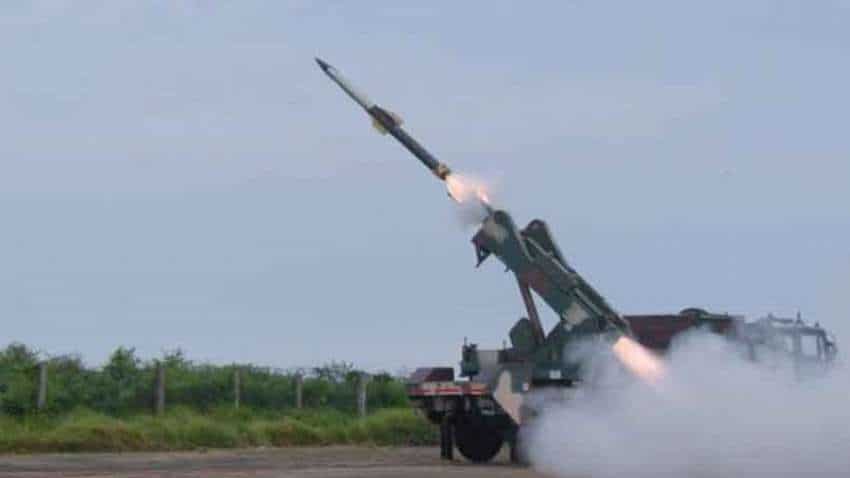 बच नहीं पाएंगे दुश्मन के लड़ाकू जहाज और टैंक, DRDO ने टेस्ट की ये मिसाइल 