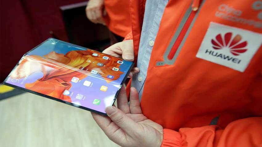 Huawei का फोल्डेबल फोन 'मेट एक्स' का इंतजार खत्म, सितंबर में मार्केट में होगा उपलब्ध