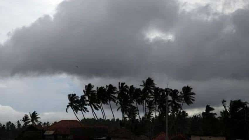 IMD: Weather Update: मौसम विभाग ने इन इलाकों में भारी बारिश की दी चेतावनी, मछुआरों को किया अलर्ट 