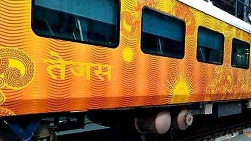 PRIVATE ट्रेन से सफर को हो जाइए तैयार, IRCTC नवरात्रि से शुरू करेगी तेजस को दौड़ाना