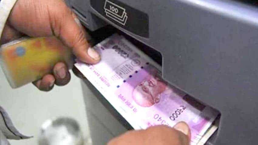 जरूरी खबर: बाजार से गायब हो सकता है 2000 रुपए नोट! ATM से हटाया जाएगा, लेकिन...