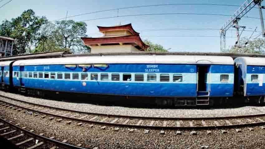 Railway इन शहरों के बीच सुपरफास्ट स्पेशल ट्रेन चलाएगा, 12 अक्टूबर से बुकिंग शुरू