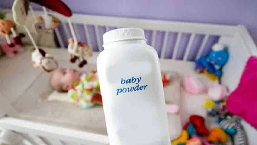 इस कंपनी के बेबी पाउडर को लेकर विवाद, 33 हजार बोतलें वापस मंगवाई
