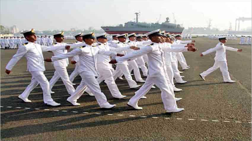 Indian Navy  में करियर बनाने का शानदार मौका, ₹69,100 तक होगा पे स्केल