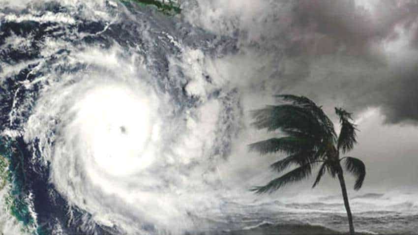 सावधान! अगले 36 घंटों में भयंकर तबाही मचा सकता है 'महा'तूफान, IMD ने दी चेतावनी