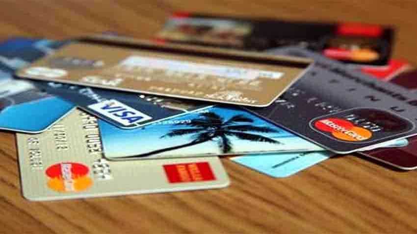 ATM, क्रेडिट और डेबिट कार्ड में क्या होता है अंतर? आपके लिए ये जानना जरूरी है