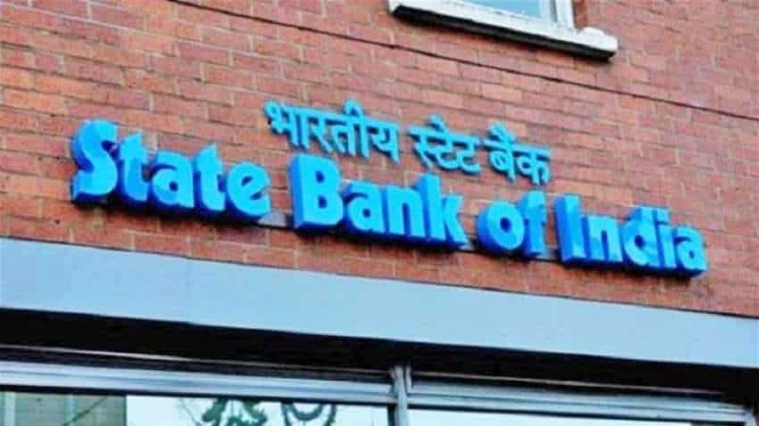 SBI ने ग्राहकों को किया अलर्ट, SMS भेज कर मांगे कोई जानकारी तो करें ये काम 