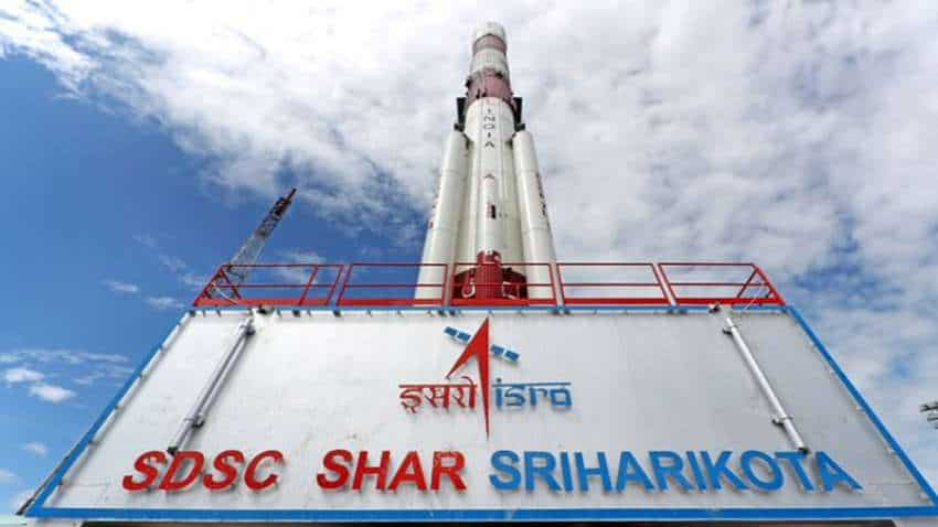 ISRO की ऐतिहासिक उड़ान, 50वीं बार PSLV से अंतरिक्ष में भेजी सेटलाइट 