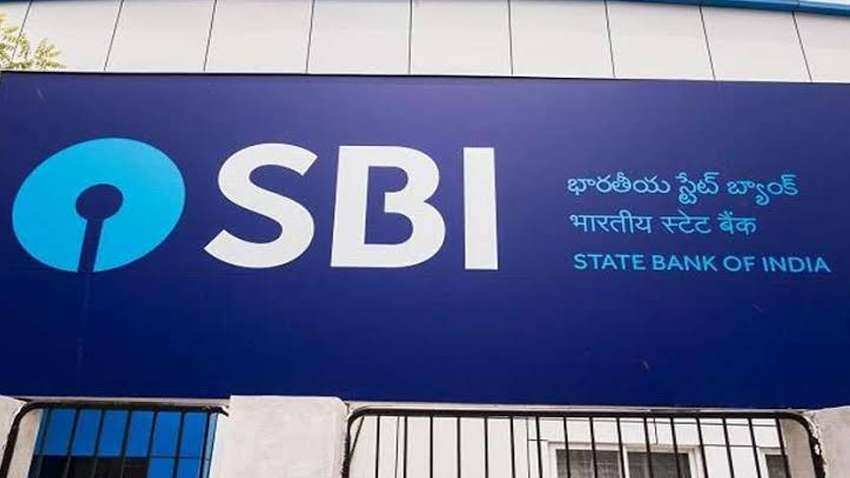 SBI ने अपने ग्राहकों को दिया न्यू ईयर गिफ्ट, सस्ता होगा होम और ऑटो लोन