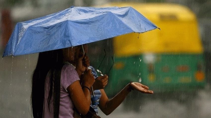 Weather Update: तेज हवाओं के साथ दिल्ली-NCR में फिर हो सकती है बारिश, ओला गिरने का भी अलर्ट