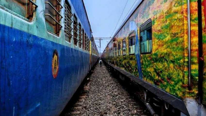 Indian Railways के इन 2792 पदों के लिए अप्लाई करने का आज है आखिरी मौका,जल्द करें आवेदन 