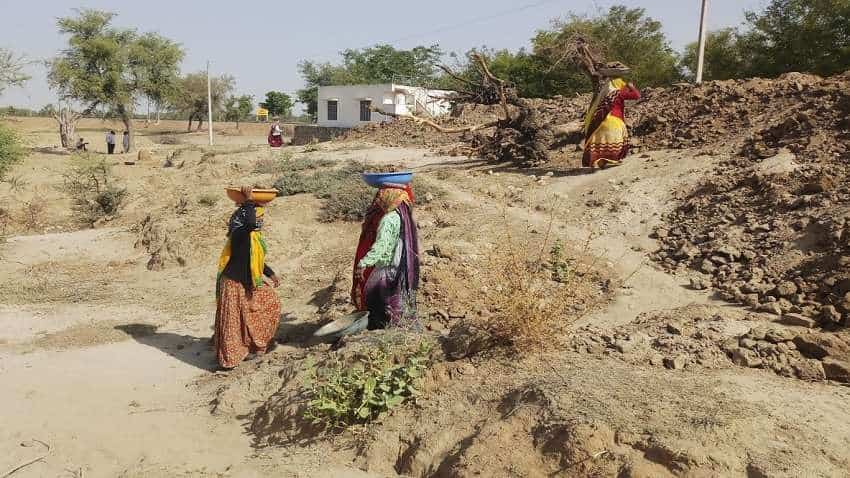 ऑनलाइन रजिस्ट्रेशन कराएंगे श्रमिक, भविष्य में काम बंदी होने पर नहीं होगी परेशानी