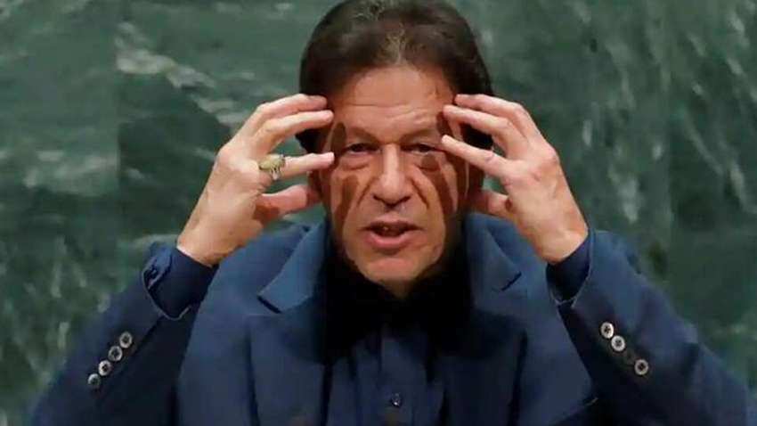 भुखमरी के चलते महामारी से नहीं लड़ सकता पाकिस्तान! खुद इमरान खान ने मानी हार