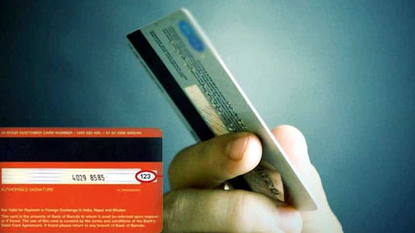 ऑनलाइन फ्रॉड से बचा सकता है ATM कार्ड के पीछे लिखा CVV नंबर, जानें कैसे
