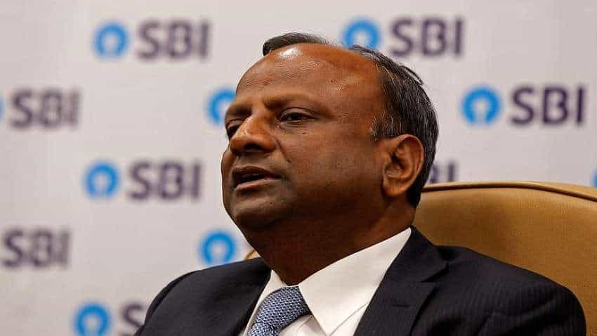 SBI चेयरमैन रजनीश कुमार ने छोटी कंपनियों की दी ये खास सलाह, आगे मिलेगी मदद