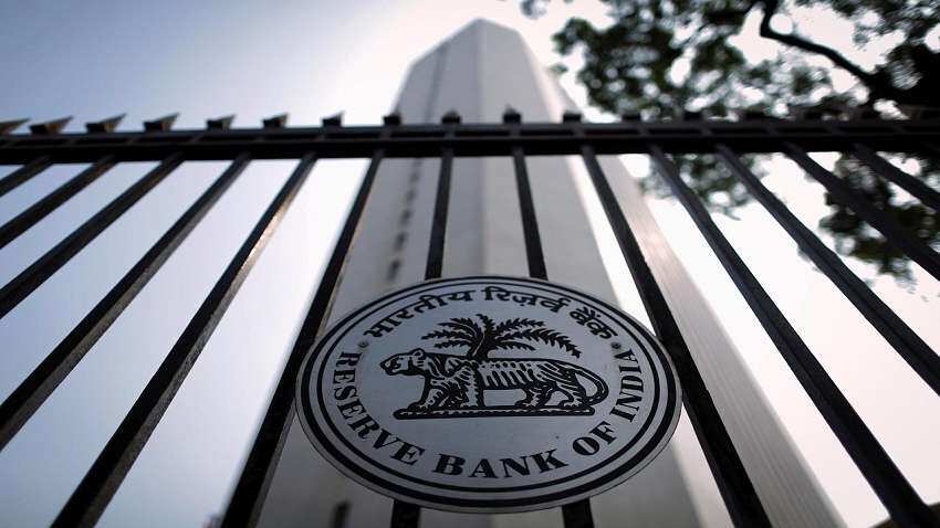 RBI मार्च 2021 तक ब्याज दर में इतने प्रतिशत की और कर सकता है कटौती