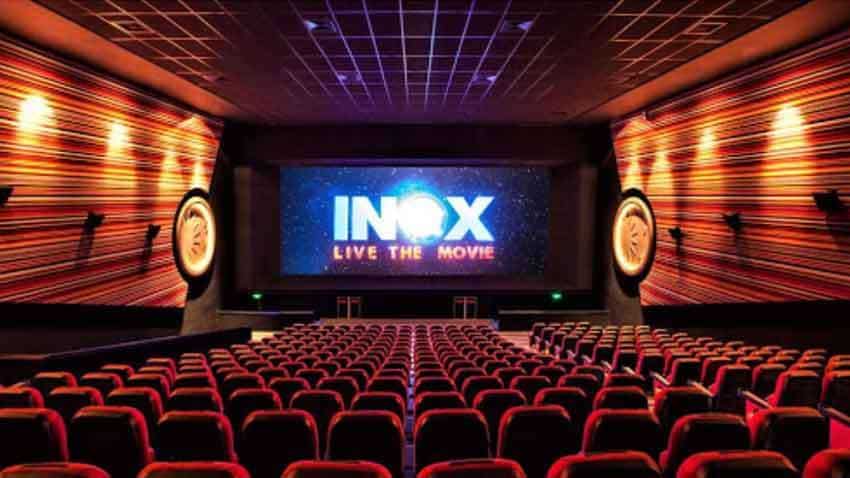 सिर्फ 2,999 रुपए में बुक कीजिए पूरा थिएटर, Inox मूवीज का आलीशान ऑफर