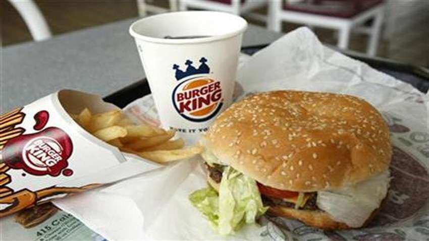 Burger King बेमिसाल! कस्टमर्स से कहा- प्लीज McDonald's से करें ऑर्डर, जानें पूरी कहानी 