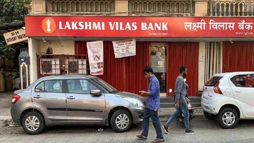 Lakshmi Vilas Bank आज से हो गया बंद, इस बैंक में होगा अब कस्टमर्स का अकाउंट