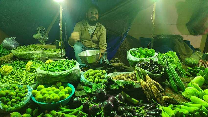Farmer Protests: और महंगी हो सकते हैं फल-सब्जी, किसान आंदोलन से सप्लाई पर असर