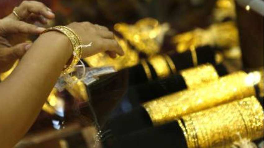 दिल्ली में महंगा हुआ सोना-चांदी, शादी के लिए करनी है खरीदारी तो जान लीजिए नए रेट 