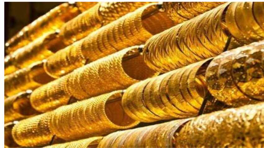 Gold Silver Rate: कम हुई सोने की चमक, चांदी भी फिसली, जानिए क्या हैं एक्सपर्ट्स की राय