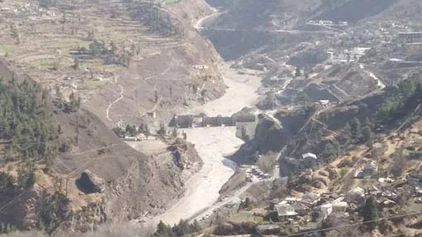 Uttarakhand Glacier Burst: उत्तराखंड में सैकड़ों लोग लापता, प्रधानमंत्री और मुख्यमंत्री ने किया मुआवजे का ऐलान