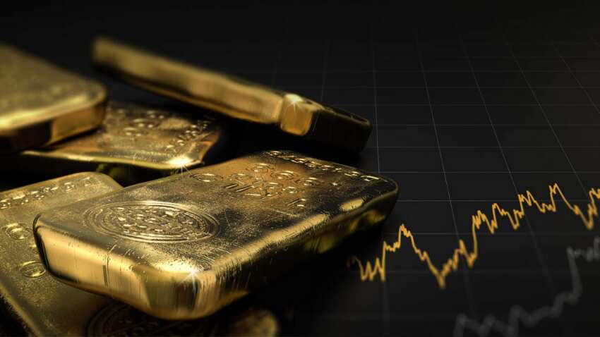 Gold price today: चांदी के दामों में भारी गिरावट, सोना भी फिसला, यहां जानिए 10 ग्राम गोल्ड के ताजा रेट  