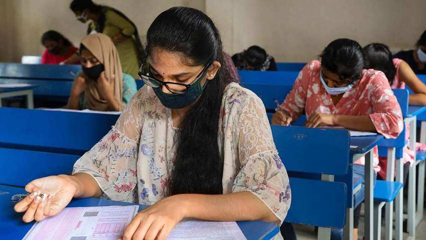 Government Jobs in Uttar Pradesh : सरकारी टीचर बनने का आया मौका, निकली है बंपर वैकेंसी