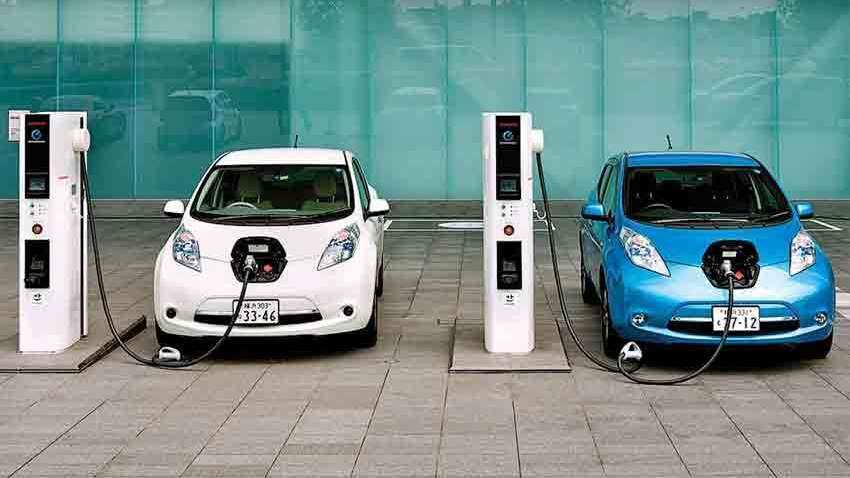 Electric vehicles: दिल्ली में हर 3KM पर होगा चार्जिंग प्वॉइंट, दिसंबर तक संख्या 10,000 होगी