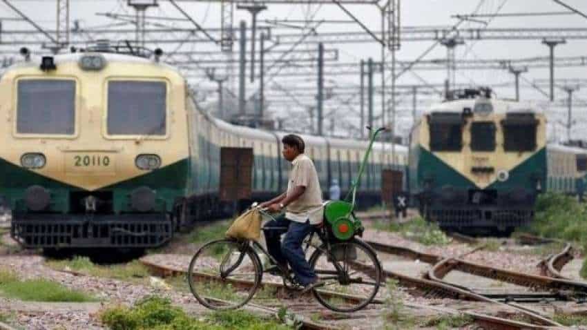 Maharashtra News : Mumbai से बिहार, UP-MP के लिए आज चल रही है Train, बुकिंग की यहां मिलेगी पूरी डिटेल