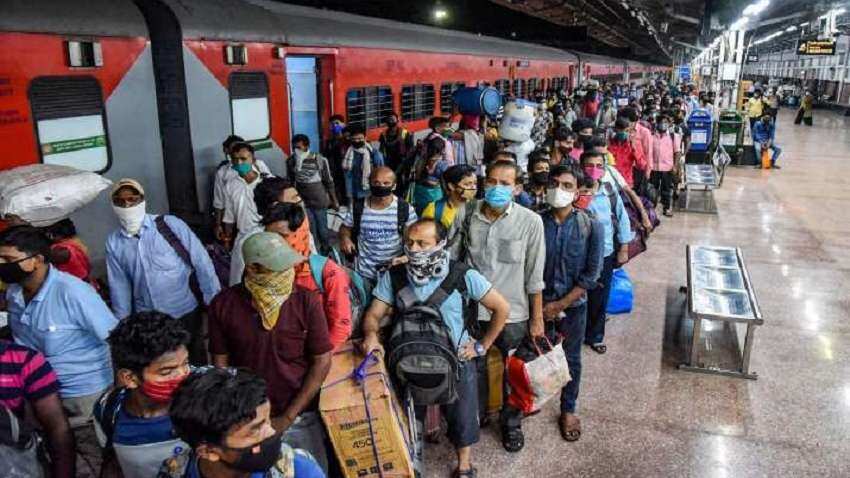 Indian Railways: ट्रेन और रेलवे कैम्पस में मास्क न पहनना पड़ेगा महंगा, देना पड़ सकता है 500 रुपये जुर्माना