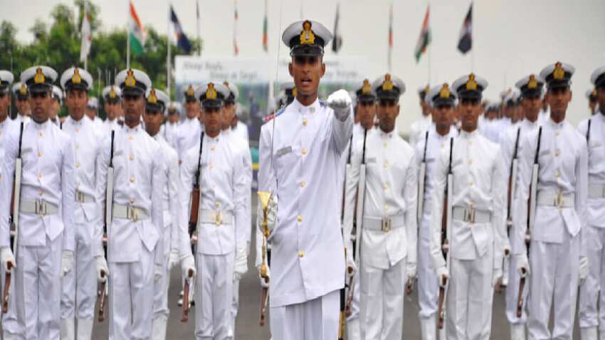 Indian Navy Recruitment 2021: 12वीं पास हैं तो आपके लिए है नेवी में भर्ती होने का मौका, तुरंत करें अप्लाई