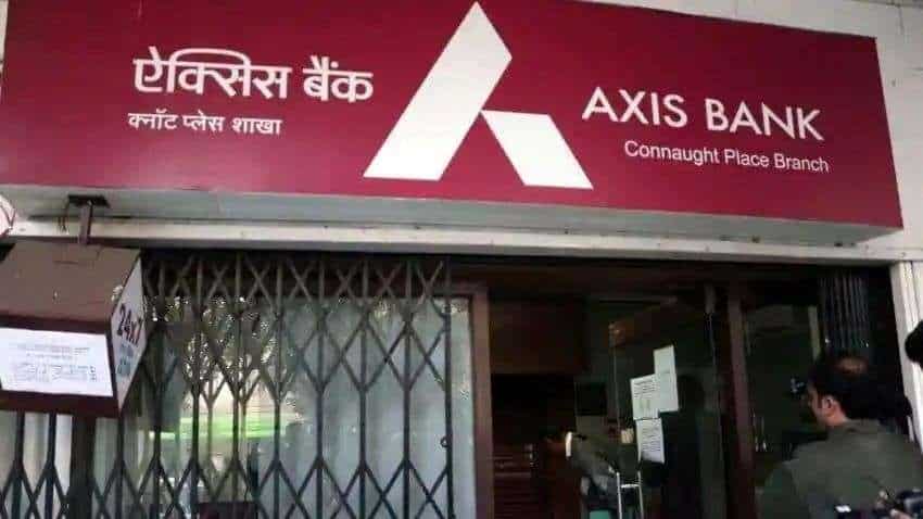 Axis Bank ने FD की ब्याज दरों में किया बदलाव, जानें अब जमा पर कितना होगा नफा-नुकसान 