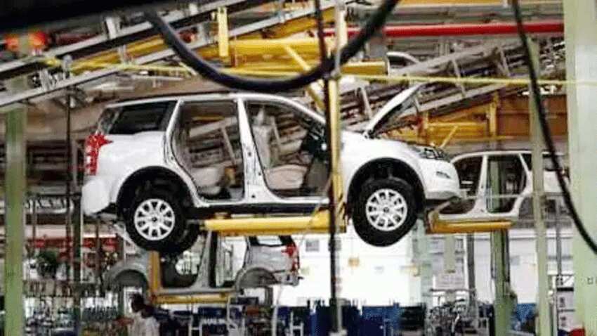 Mahindra की गाड़ियां भी होंगी महंगी! कच्चे माल की कॉस्ट बढ़ने से ऑप्शन तलाश रही कंपनी 