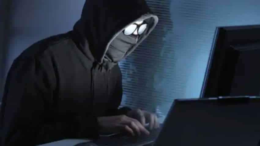 Cyber Fraud Helpline: डिजिटल धोखाधड़ी की ऐसे करें शिकायत, गृह मंत्रालय ने  जारी किया हेल्पलाइन नंबर | Zee Business Hindi
