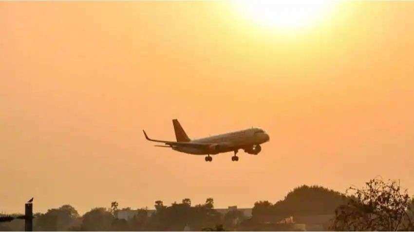 UP News: हवाई यात्रियों के लिए खुशखबरी, यूपी में जल्द होंगे 5 इंटरनेशनल एयरपोर्ट