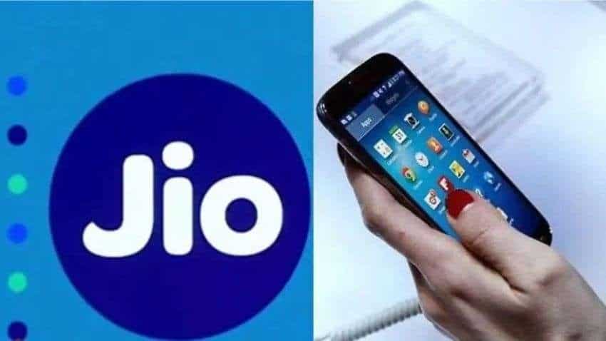 Reliance Jio: जियो ने लॉन्च किया इमरजेंसी डाटा लोन फैसिलिटी, जानिए यूजर्स को कैसे होगा फायदा