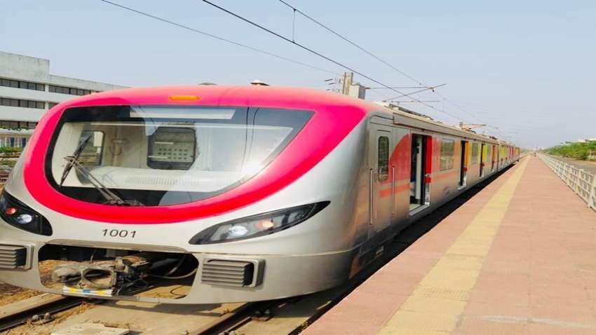नवी मुंबई की मेट्रो रेल दस साल चलाएगी महामेट्रो, CIDCO ने दिया महामेट्रो को लाइन 1 के ऑपरेशन और मेंटेनेंस की जिम्मेदारी