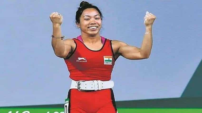 Tokyo Olympics 2020:  Mirabai Chanu ने रचा इतिहास, वेटलिफ्टिंग में भारत को दिलाया सिल्वर मेडल