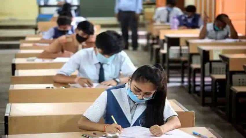 महाराष्ट्र सरकार का बड़ा फैसला, प्राइवेट स्कूल करेंगे फीस में 15 पर्सेंट की कटौती