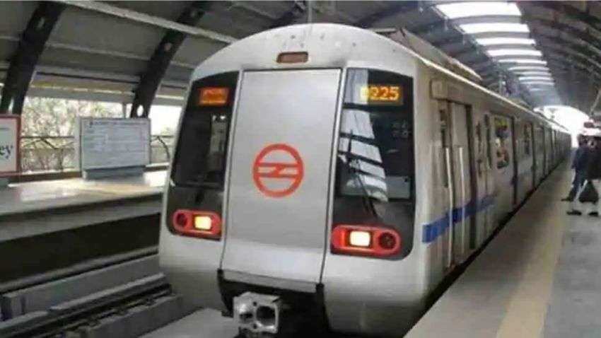 Delhi Metro: 15 अगस्त पर सुरक्षा के मद्देनजर बंद रहेगी मेट्रो की पार्किंग, ट्रैफिक को लेकर भी जारी हुई एडवाइजरी 