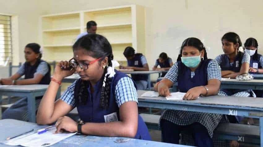 Indian Oil की अच्छी पहल, सभी राज्यों और सेंट्रल बोर्ड के दसवीं की परीक्षा में टॉप आई लड़कियों को देगा स्कॉलरशिप
