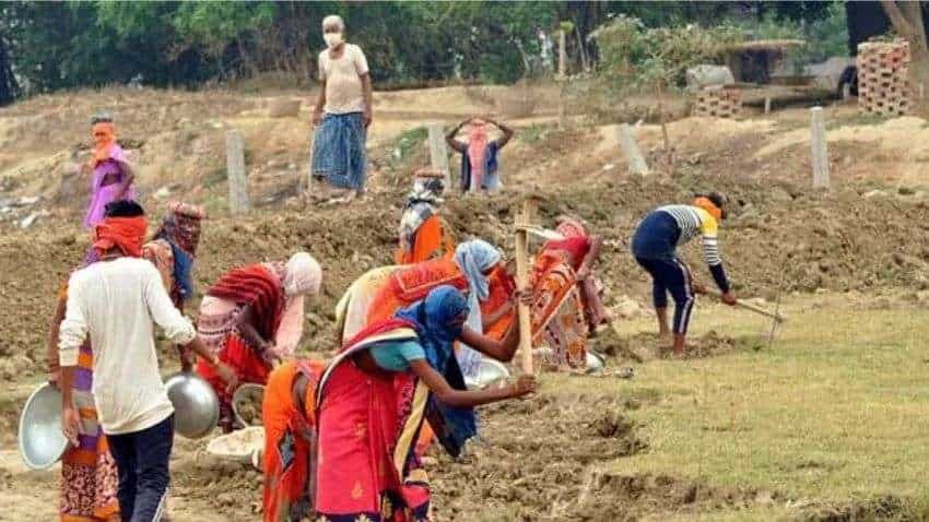 MGNREGA: इस राज्य के सैकड़ों लोगों को मिली राहत, सरकार ने मनरेगा मजदूरों के खाते में डाले 350 करोड़ रुपये