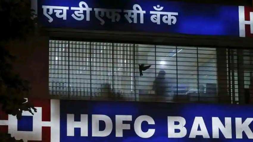 RBI का बैन हटने के बाद हरकत में आई HDFC बैंक, जारी किए रिकॉर्ड 4 लाख नए क्रेडिट कार्ड