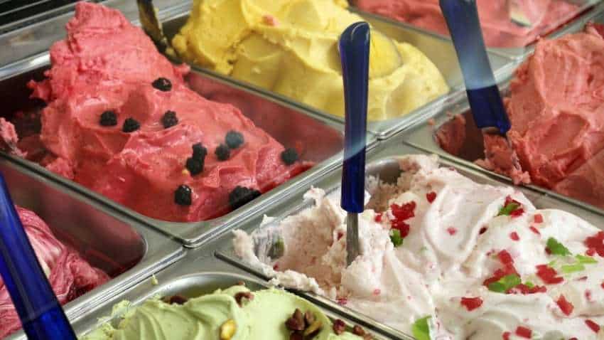 Ice Cream पार्लर से आइसक्रीम खरीदना होगा महंगा, जानिए क्यों लगेगा रेस्टोरेंट के मुकाबले ज्यादा जीएसटी