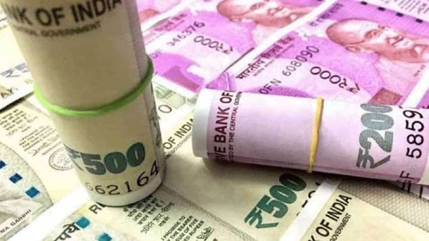 7th Pay Commission: केंद्रीय कर्मचारियों का बंपर फायदा- ₹56,000 की बेसिक सैलरी पर DA बढ़कर होगा 2,08,320 रुपए, जानें कैलकुलेशन