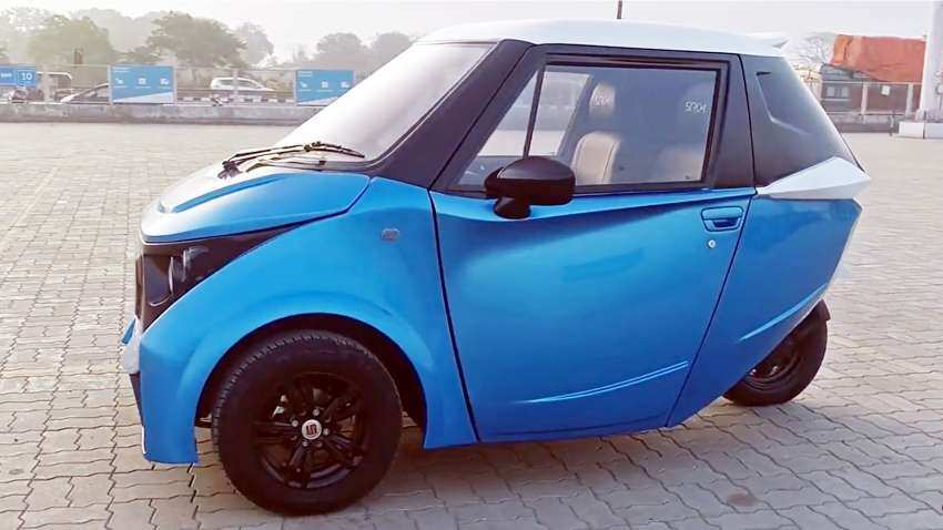 सिर्फ ₹4.50 लाख में मिल जाती है ये इलेक्ट्रिक कार, फुल चार्ज में चलती है 200 किलोमीटर, जानिए बाकी खूबियां
